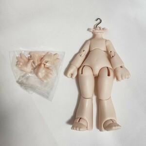 虫虫カフェ　ボディ　ハンドパーツ　天堂制造Studio KUKAKA クカカ　BJD 球体関節可動ドール