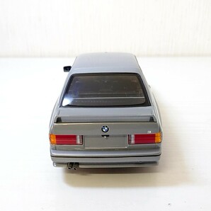 ケ16【80】1円～ ミニチャンプス MINICHAMPS 1/18 ミニカー BMW M3 STREET 1987 シルバーの画像6