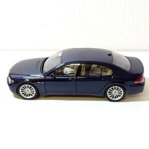 サ27【80】1円～ 京商 KYOSHO BMW ディーラー特注 1/18 ミニカー BMW 7シリーズ 760Li ダークブルーの画像3