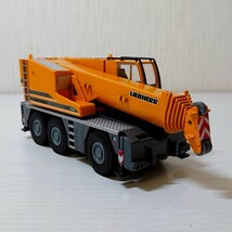 ス21【60】1円～ Conrad コンラート 1/50 リープヘル モバイルクレーン LIEBHERR mobile Crane LTC 1055 ミニカー 模型 重機_画像3