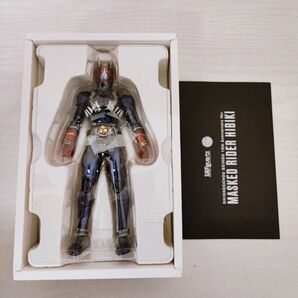 G1【60】1円～ バンダイ S.H.Figuarts 仮面ライダー響鬼 真骨彫製法 10th Anniversary Ver.の画像2