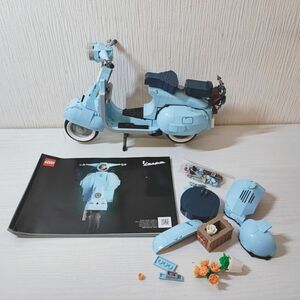 タ13【80】1円～ LEGO レゴ 10298 ベスパ 125 Vespa 完成品