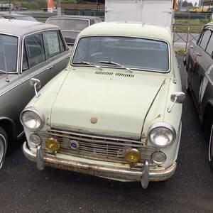 Nissan　Datsun　312　Bluebird　書類有