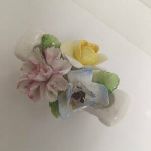 K 【ROYAL DOULTON】ロイヤルドルトン 陶花 陶器 フラワーオブジェ イングランド ボーンチャイナ 西洋美術 花飾り インボイス対応の画像4