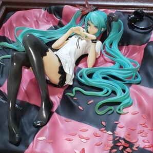 グッドスマイルカンパニー supercell feat.初音ミク ワールドイズマイン ブラウンフレーム 1/8スケール 完成品フィギュア【現品・箱なし】の画像1