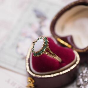 ＊K9エメラルド&オパールリング＊英国ヴィンテージ イギリス アンティーク 指輪 金 昭和レトロ ring vintage antique gold emerald (検K18 の画像3