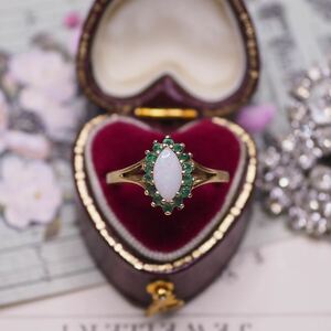 ＊K9エメラルド&オパールリング＊英国ヴィンテージ イギリス アンティーク 指輪 金 昭和レトロ ring vintage antique gold emerald (検K18 