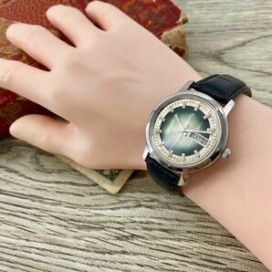 【動作良好】★送料無料★ ジャガールクルト JAEGER LECOULTRE メンズ腕時計 グリーン 自動巻き ヴィンテージ アンティークの画像10