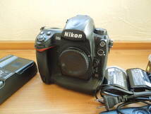 ★美品★ ニコン NIKON D3X ボディ　動作絶好調　MC-36 バッテリ－３個付属_画像3