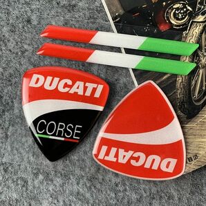 ★アウトレットセール★新品 MotoGP RACING ドゥカティ Ducati スーパースポーツ 3d立体 ステッカー レーシング シール デカール 反射の画像1