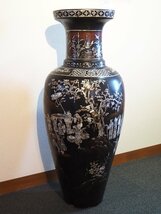 ★☆ 中国美術唐物骨董 工芸品　木製 漆 花瓶　山水花鳥文漆花瓶　螺鈿花瓶　【　高さ約112㎝　】　貝細工/オブジェ/置物☆★　_画像1