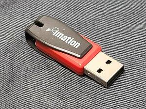 イメーション IMATION USB2.0フラッシュメモリ 2GB レッド（フォーマット済）