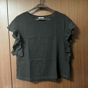 フリル半袖Tシャツ ノースリーブ カットソー 黒 ブラック 無地 シンプル INGNI イング WEGO GLOBAL WORK