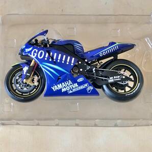 ミニチャンプス minichamps 1/12Yamaha YZR-M1 バレンティーノ・ロッシ Valentino Rossi MotoGP 2004の画像2