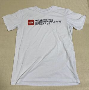 【送料無料】ノースフェイス 半袖Tシャツ 赤スクエアロゴNT31893