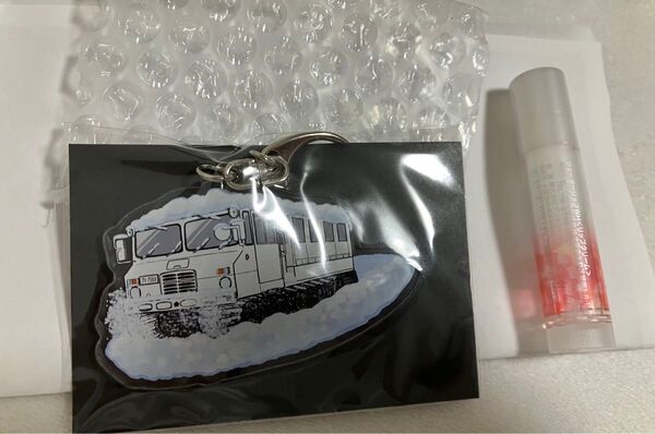 レア非売品 未使用品 自衛隊 78式雪上車 積雪タイプ キーホルダー ノベルティ