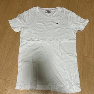 TOMMY JEANS Tシャツ