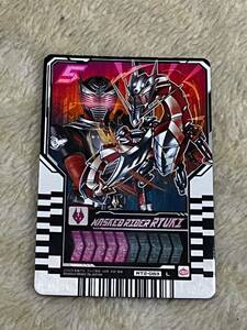 PHASE:02 RT2-063 MASKED RIDER RYUKI L (マスクドライダーリュウキ) 仮面ライダーガッチャード ライドケミートレカ　レジェンドライダー