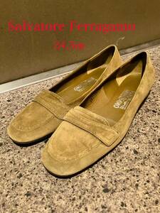 サルヴァトーレ フェラガモ Salvatore Ferragamo パンプス 8D表記 24.5㎝ 美品 【定価約9万円】