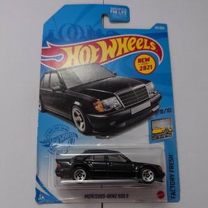 HotWheels ホットウィール Mercedes Benz 500E メルセデス・ベンツの画像1