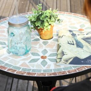 【新品 送料無料】 ガーデンテーブル　花柄モザイク　サイドテーブル　強化ガラス ラウンドテーブル　センターテーブル　イケア　円型