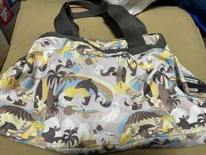 ☆☆LeSportsac (レスポートサック )のトートバック.グアム柄☆☆