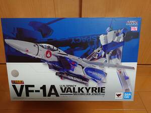 バンダイ　マクロスDX超合金 VF-1A バルキリー （マクシミリアン・ジーナス機）未開封・未使用品