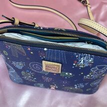 【ドゥーニー＆バーク 】 ディズニー ミッキー エレクトリカルパレード クロスボディ バッグ Dooney & Bourke WDW US ディズニー WDW_画像2