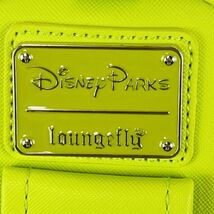 【Loungefly リスレット】ディズニー パーク ラウンジフライ Toy Story エイリアン ミニ バッグ WDW Disney Wristlet Alien リストレット_画像4