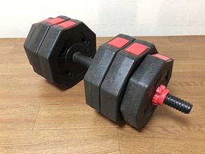 八角形ダンベルセット3kg×4枚/2㎏×2枚合計16kg可変式ダンベル美品　トレーニング　重量調節可能　エクササイズ用品滑り止めPVC素材