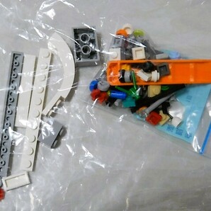 LEGO 10260 ダウンタウンダイナー ダイナー レゴ モジュールビルディング クリエイターエキスパートの画像4