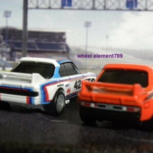即決 ルース2個☆☆'73 BMW 3.0 CSL RACE CAR オレンジ、白（プレミアモデル） HOT WHEELS ホットウィールの画像5