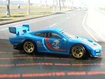 即決 ルース☆☆PORSCHE 935 K&W MICHELIN　メタルベース　ポルシェシリーズ　HOT WHEELS ホットウィール_画像2