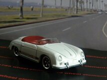 即決☆☆PORSCHE 356 SPEEDSTER　メタルベース ポルシェシリーズ　ホットウィール Hot Wheels_画像7