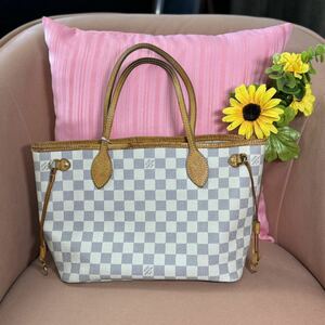 LOUIS VUITTON　アズール　ネヴァーフルPM トートバッグ　型番：N51110