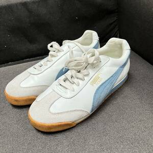 PUMA プーマ スニーカー ローマ　青