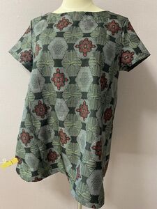 着物リメイク　大島紬のチュニック 半袖シャツ
