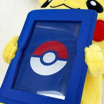 タグ付き ポケットモンスター ポケカグッズくじ2022 B賞 ぬいぐるみカードスタンド ピカチュウ ポケモンセンター タカラトミー [M11169]_画像2