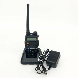 訳あり 通電確認のみ BAOFENG ハンディ トランシーバー UV-5RTP 充電器付き 無線機 [U12596]