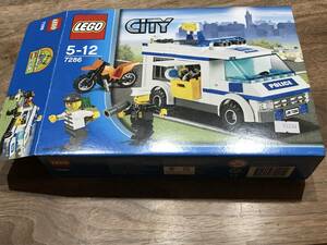 LEGO CITY Lego City Police trance port 7286 breaking the seal goods 