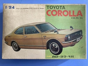 トヨタ　カローラ　クーペ/SL　1/24 古賀模型　KOGA