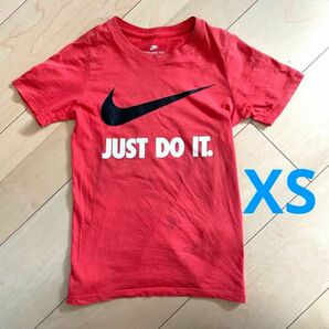 ナイキ　Tシャツ　XS トップス　半袖　キッズ　赤　110cm NIKE ロゴ入り　半袖Tシャツ プリント レッド