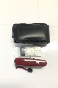 【送料無料】東京)◇VICTORINOX ビクトリノックス スイスチャンプ レッド ケース付 No.4.0567