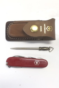 【送料無料】東京)◇VICTORINOX ビクトリノックス トラベラーT　1.3703.T No.600