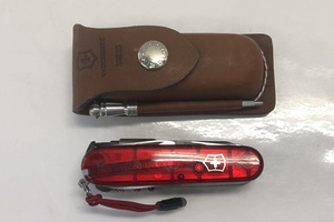 【送料無料】東京)◇VICTORINOX ビクトリノックス サイバーツール 1.7725.T NO.800 ケース付