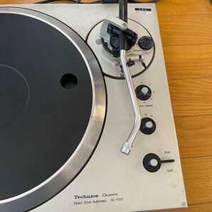 Technics ターンテーブル テクニクス レコードプレーヤー SL-1301 通電確認済み 音出ない カートリッジなし ジャンク品の画像3