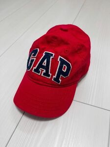 GAP 赤色　キャップ　キッズ　ベビー