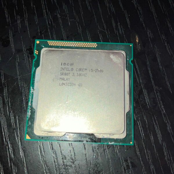 Intel Core5 2500です
