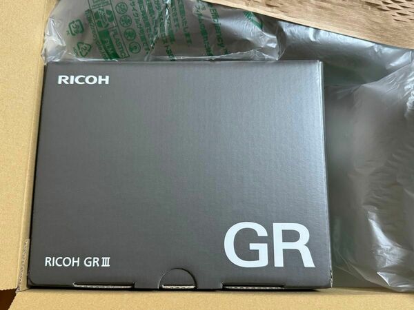 新品未開封　リコー　RICOH GR III