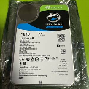 【未使用品】 Seagate HDD 16TB SKYHAWK AI 最上位 高耐久モデル ヘリウム充填 大容量 3.5インチ内蔵ハードディスク ST16000VE000